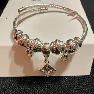 Nine West Adjustable Bead/Charm Bracelet